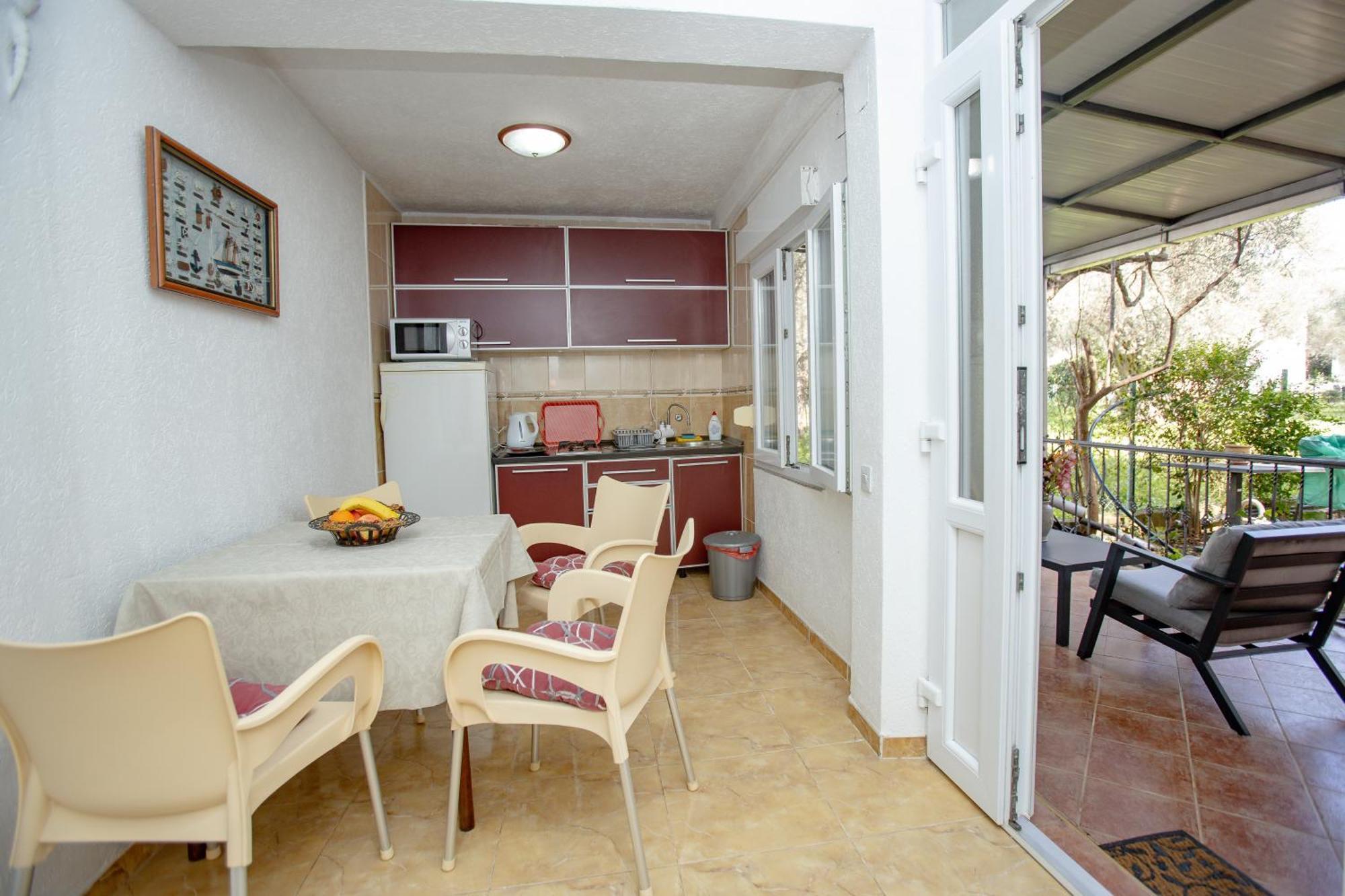 Apartments Oliva Утьеха Экстерьер фото