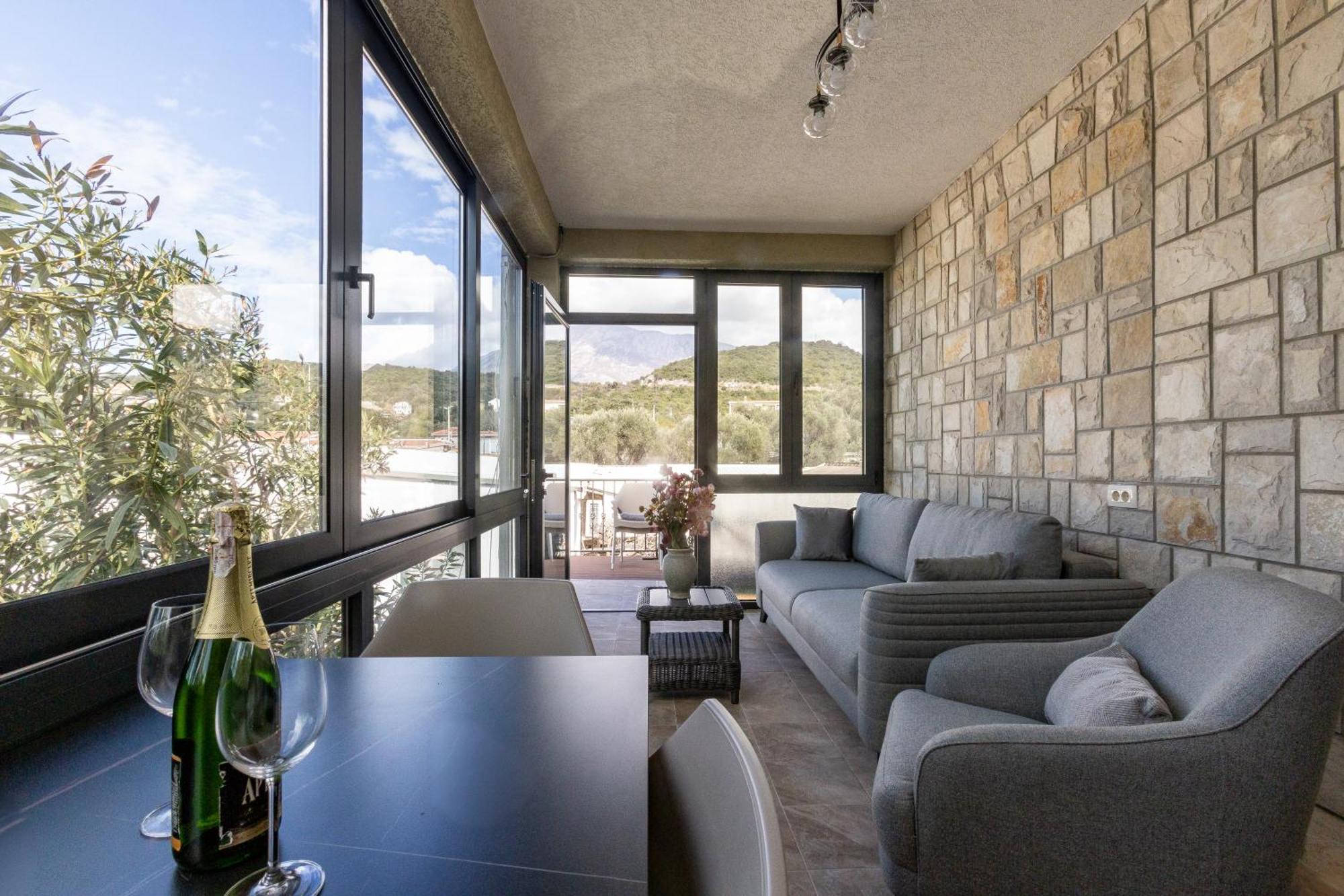Apartments Oliva Утьеха Экстерьер фото
