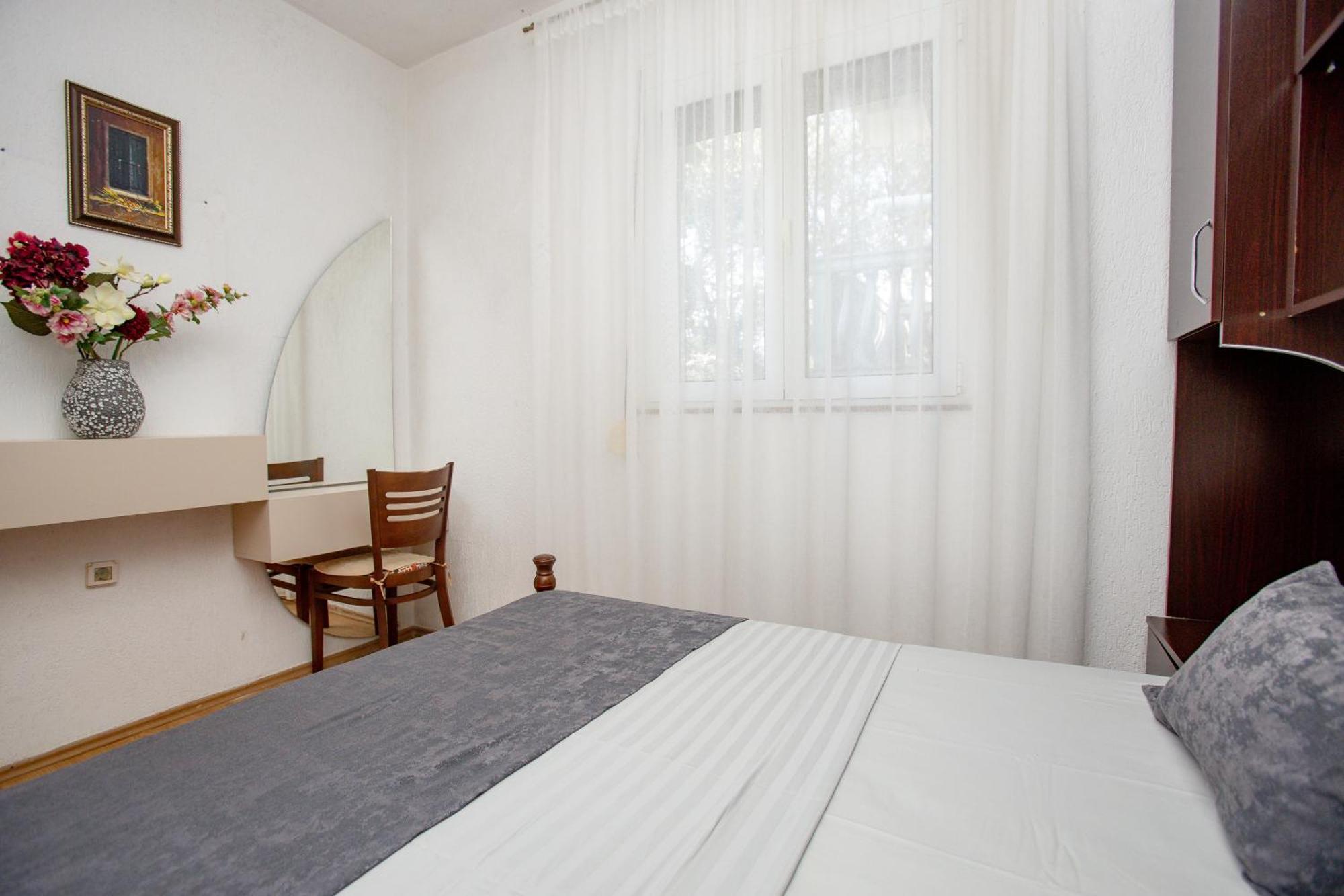 Apartments Oliva Утьеха Экстерьер фото