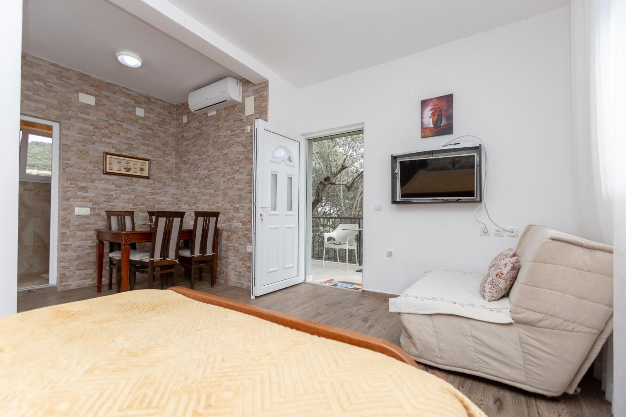 Apartments Oliva Утьеха Экстерьер фото